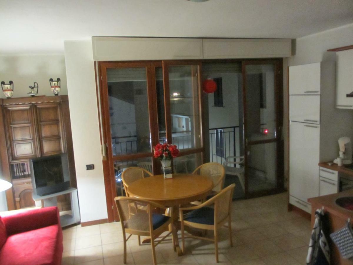 Apartmentslagodicomo Acquaseria Exteriér fotografie